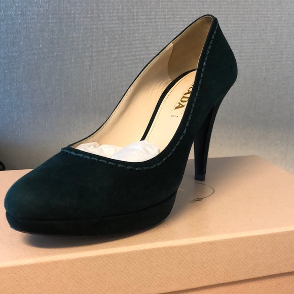 Suede Prada Pump - Picture 3 of 7